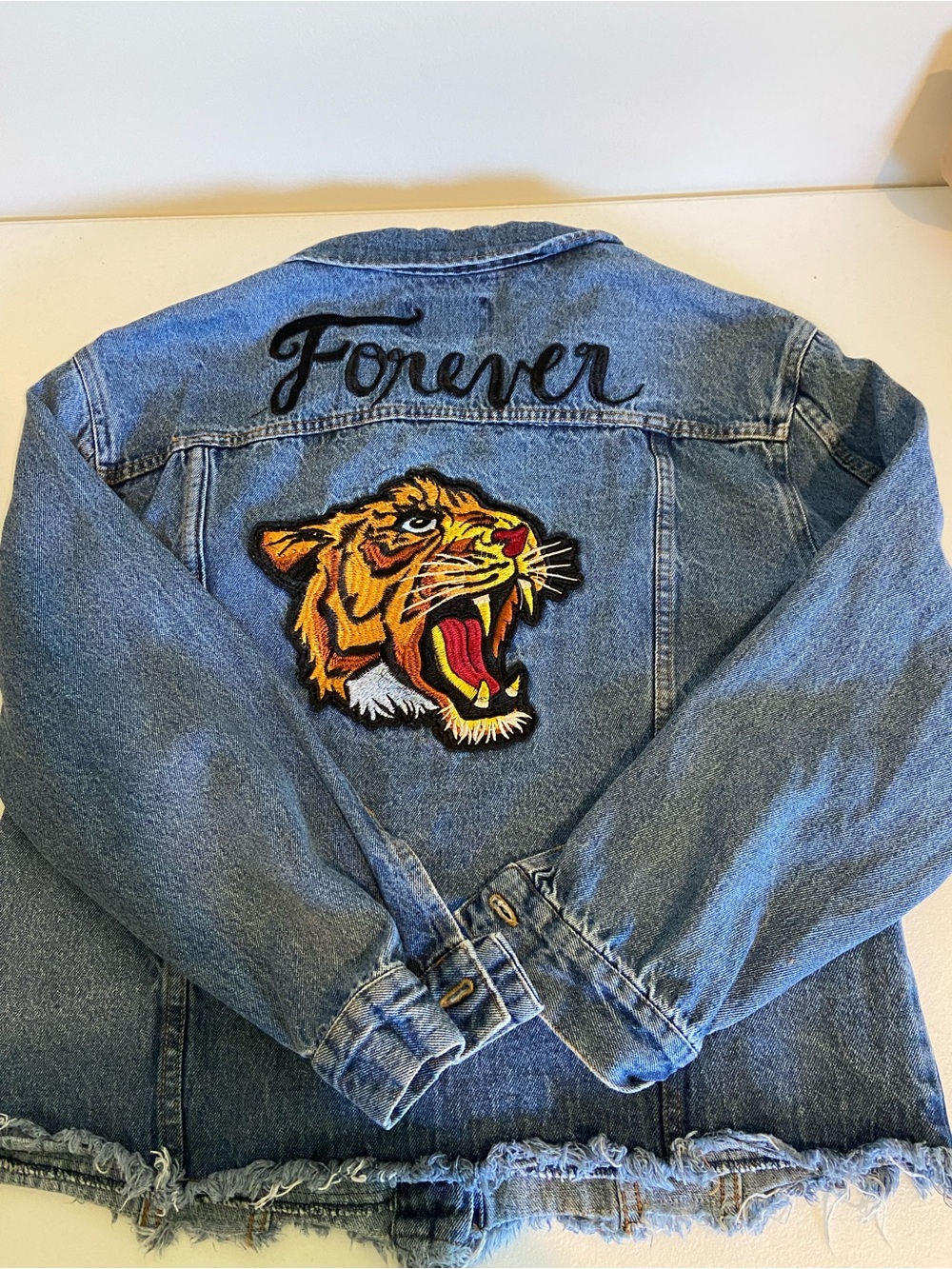 Love Tree Women’s Denim Jacket with Embroidered Tiger - Blue